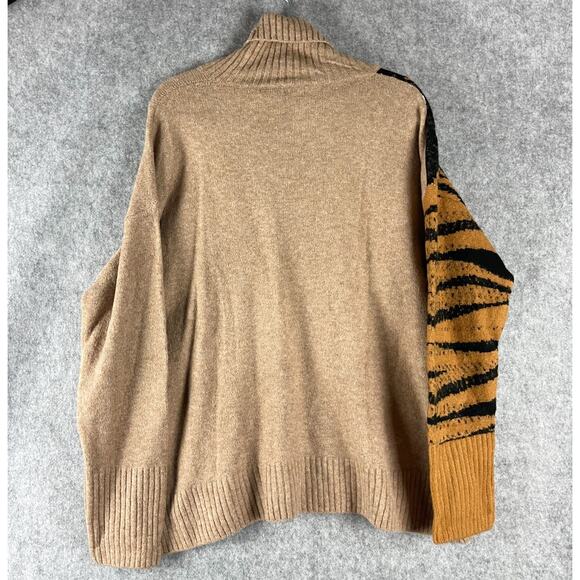 H&M Tiger Sweater Womens Medium Knit Turtleneck Wool Blend Oversized Cozy NEW - Picture 9 of 12